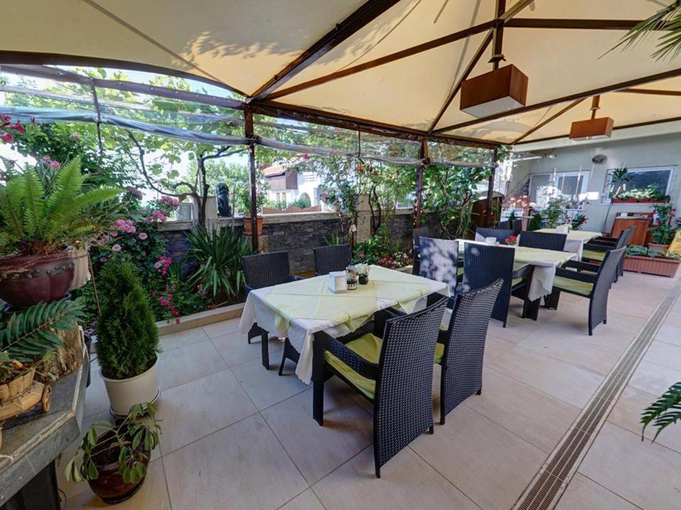 Family Hotel Gogov سينيموريتس المظهر الخارجي الصورة